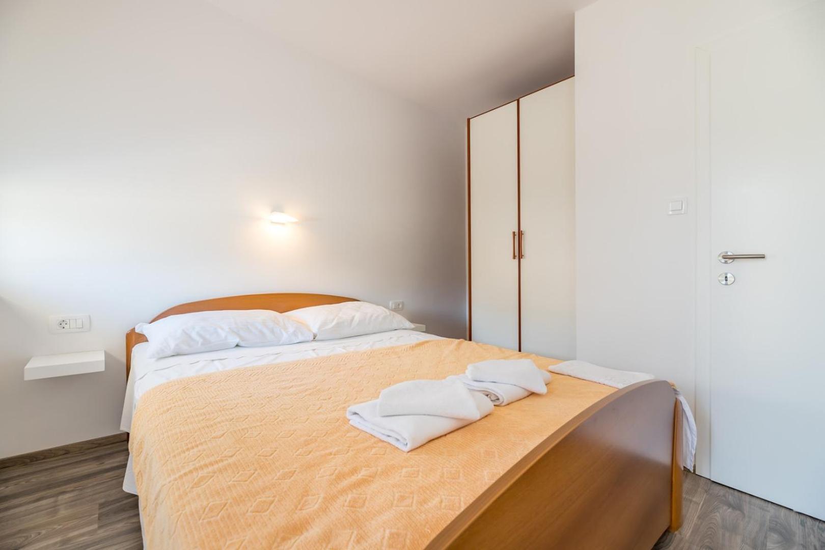 Apartments & Rooms Dekanic バスカ エクステリア 写真